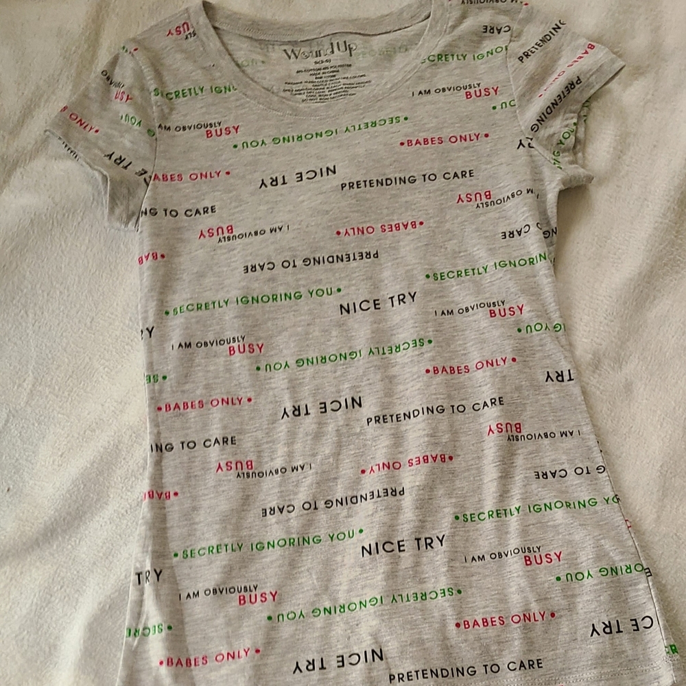 Wound up S short sleeve gray statement T